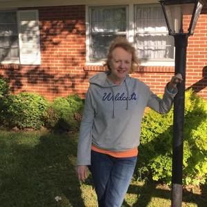 Meet your Posher, Donna